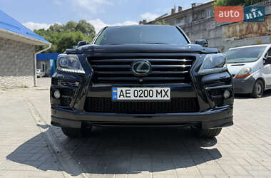 Внедорожник / Кроссовер Lexus LX 2008 в 