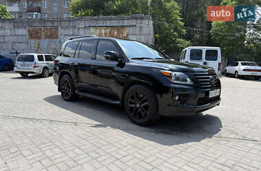 Внедорожник / Кроссовер Lexus LX 2008 в 