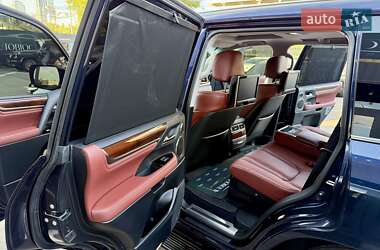 Внедорожник / Кроссовер Lexus LX 2016 в 