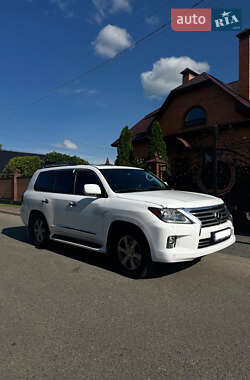 Внедорожник / Кроссовер Lexus LX 2008 в 