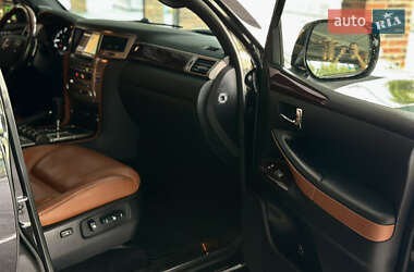 Внедорожник / Кроссовер Lexus LX 2014 в 