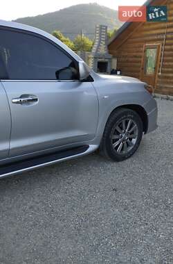 Позашляховик / Кросовер Lexus LX 2010 в 
