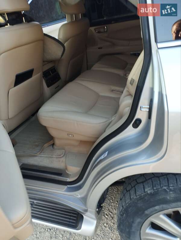 Позашляховик / Кросовер Lexus LX 2010 в Богородчанах фото 17 Позашляховик / Кросовер Lexus LX 2010 в Богородчанах