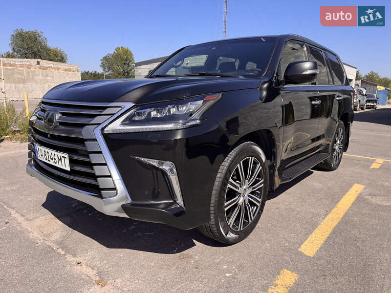 Внедорожник / Кроссовер Lexus LX 2019 в 