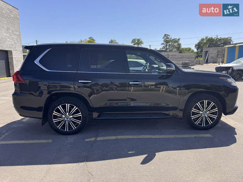 Позашляховик / Кросовер Lexus LX 2019 в Кременчуці