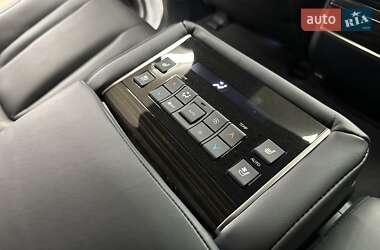 Внедорожник / Кроссовер Lexus LX 2021 в 