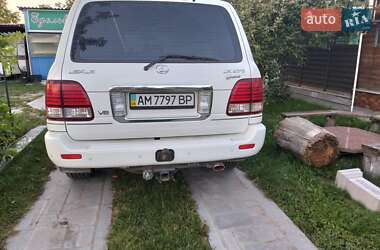 Внедорожник / Кроссовер Lexus LX 2006 в 