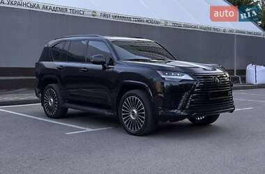 Позашляховик / Кросовер Lexus LX 2022 в 