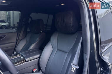 Позашляховик / Кросовер Lexus LX 2022 в 