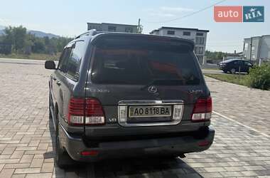 Внедорожник / Кроссовер Lexus LX 2006 в 