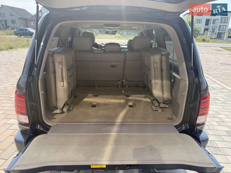 Внедорожник / Кроссовер Lexus LX 2006 в Тячеве фото 28 Внедорожник / Кроссовер Lexus LX 2006 в Тячеве