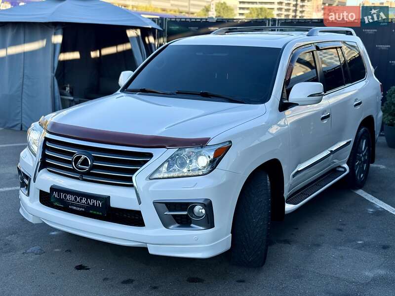 Внедорожник / Кроссовер Lexus LX 2012 в Киеве