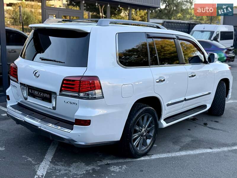 Внедорожник / Кроссовер Lexus LX 2012 в Киеве