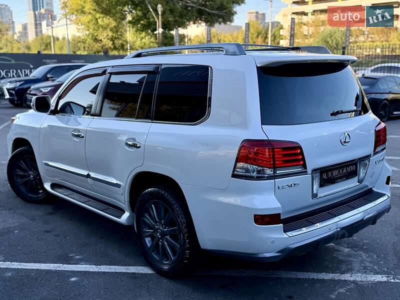 Внедорожник / Кроссовер Lexus LX 2012 в Киеве