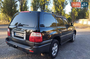Позашляховик / Кросовер Lexus LX 2004 в 