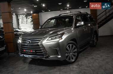 Внедорожник / Кроссовер Lexus LX 2016 в 