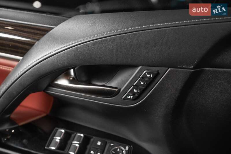 Внедорожник / Кроссовер Lexus LX 2016 в Одессе фото 52 Внедорожник / Кроссовер Lexus LX 2016 в Одессе