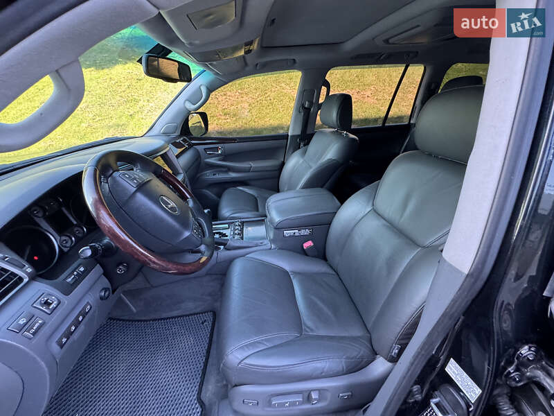 Внедорожник / Кроссовер Lexus LX 2010 в Киеве фото 16 Внедорожник / Кроссовер Lexus LX 2010 в Киеве