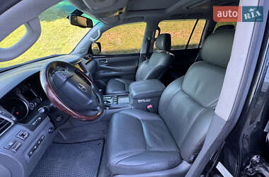 Внедорожник / Кроссовер Lexus LX 2010 в 