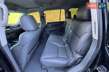 Внедорожник / Кроссовер Lexus LX 2010 в 