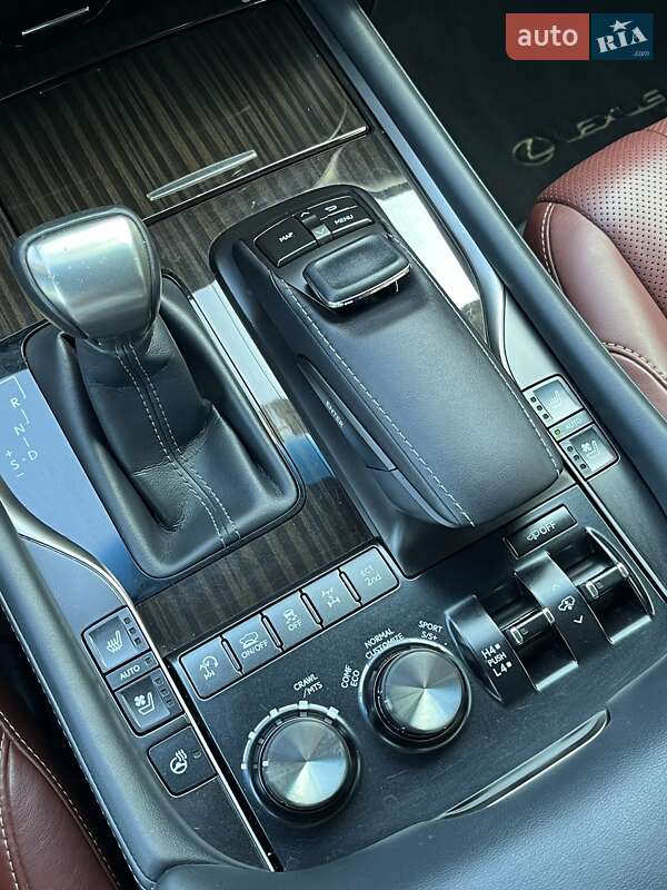 Внедорожник / Кроссовер Lexus LX 2019 в Киеве фото 21 Внедорожник / Кроссовер Lexus LX 2019 в Киеве