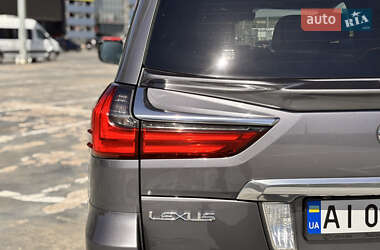 Внедорожник / Кроссовер Lexus LX 2017 в 