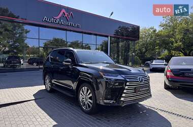 Внедорожник / Кроссовер Lexus LX 2021 в 