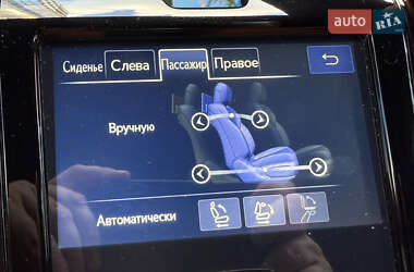 Позашляховик / Кросовер Lexus LX 2022 в 
