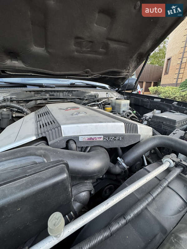 Позашляховик / Кросовер Lexus LX 2004 в Києві