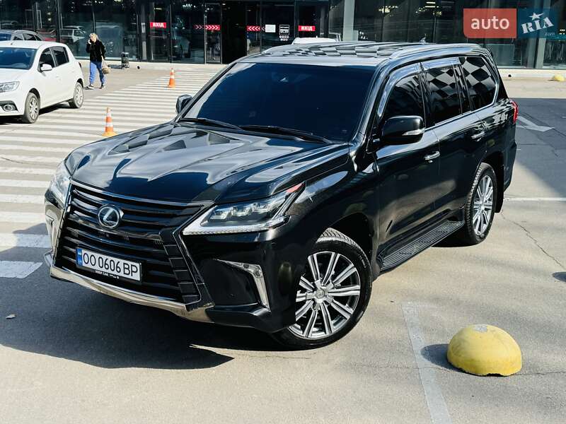 Внедорожник / Кроссовер Lexus LX 2016 в Одессе