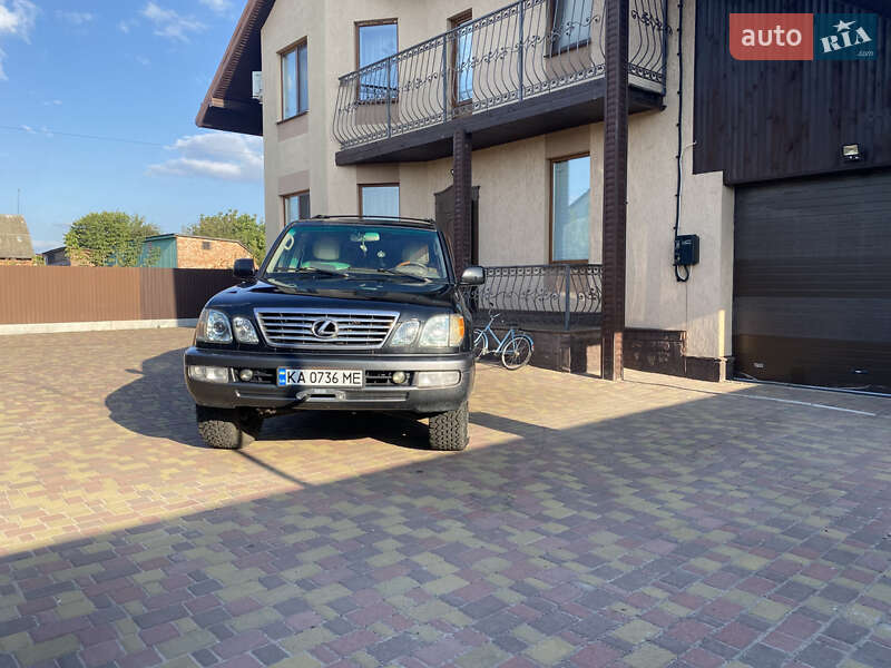 Позашляховик / Кросовер Lexus LX 2006 в Борзні