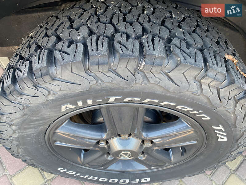 Позашляховик / Кросовер Lexus LX 2006 в Борзні