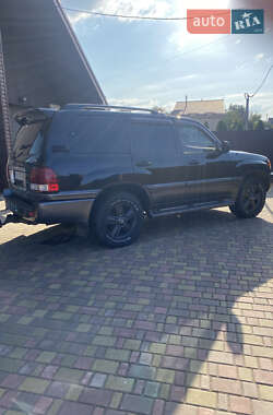 Позашляховик / Кросовер Lexus LX 2006 в 