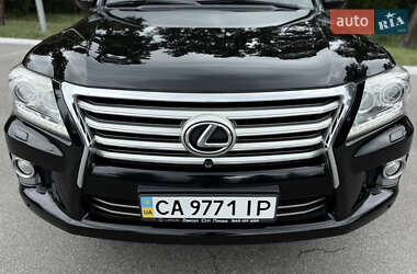 Позашляховик / Кросовер Lexus LX 2012 в 