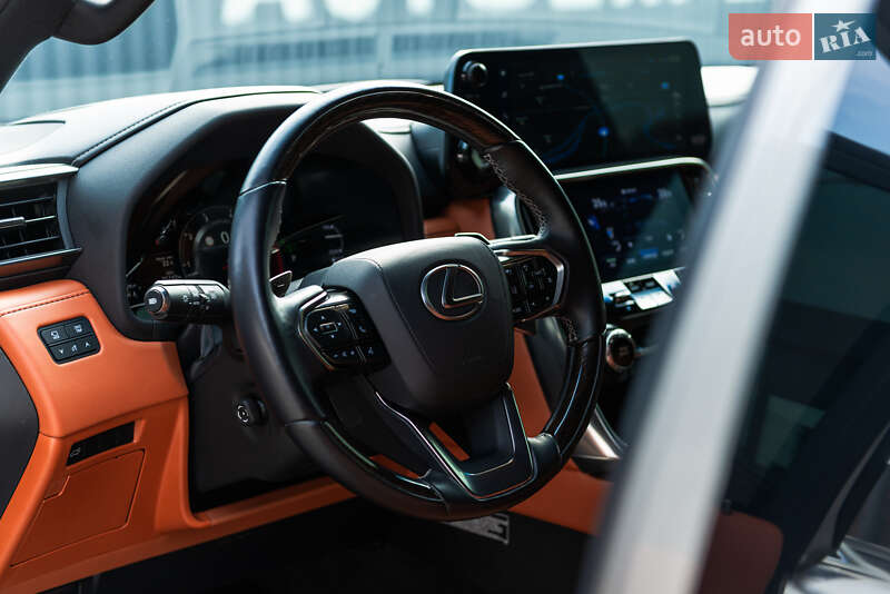 Позашляховик / Кросовер Lexus LX 2022 в Мукачевому