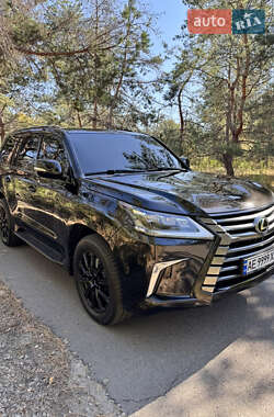 Внедорожник / Кроссовер Lexus LX 2016 в Днепре