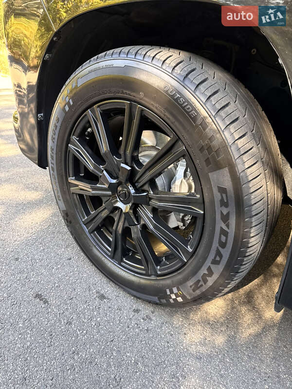 Внедорожник / Кроссовер Lexus LX 2016 в Днепре