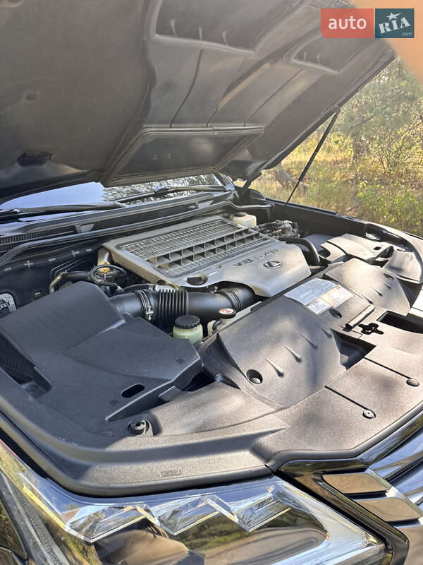 Внедорожник / Кроссовер Lexus LX 2016 в Днепре