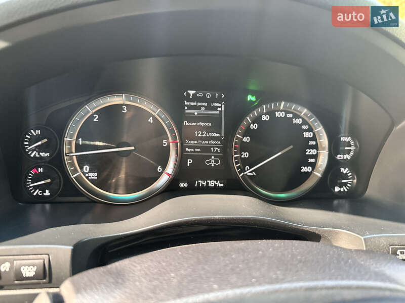 Внедорожник / Кроссовер Lexus LX 2016 в Днепре