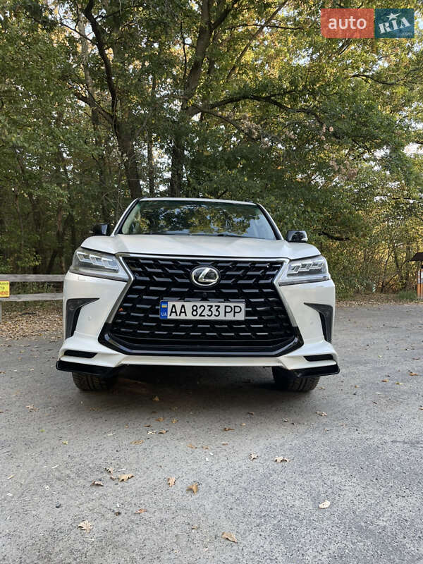 Внедорожник / Кроссовер Lexus LX 2011 в Черкассах