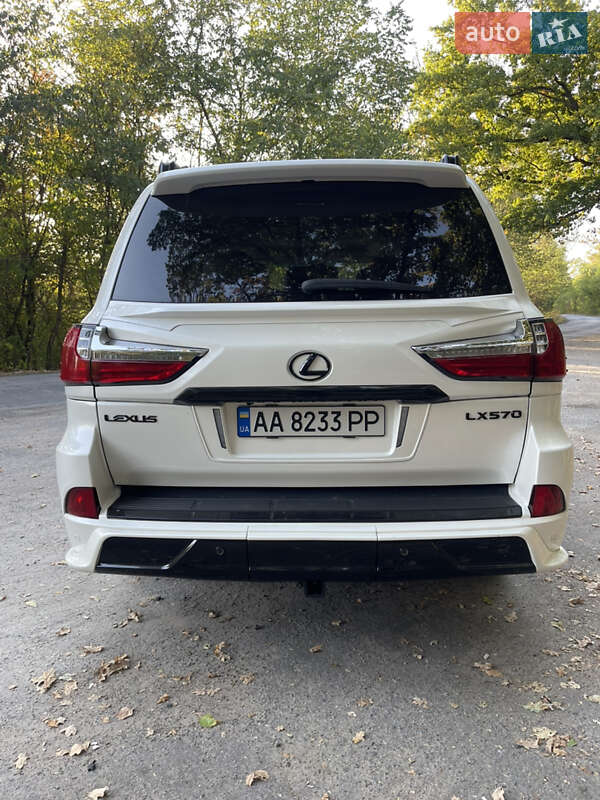 Внедорожник / Кроссовер Lexus LX 2011 в Черкассах