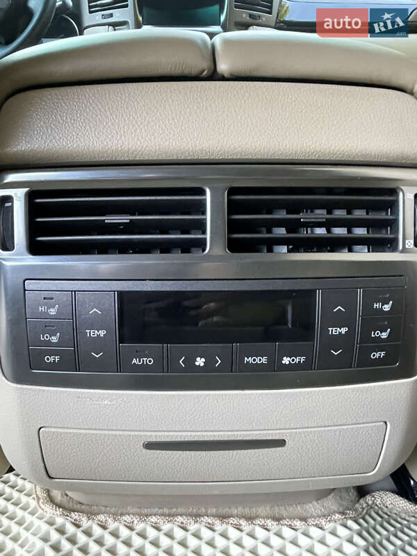 Внедорожник / Кроссовер Lexus LX 2011 в Черкассах