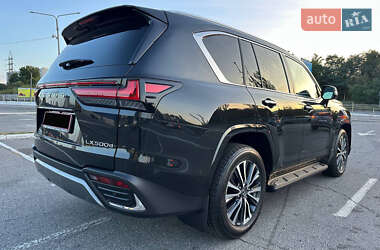 Позашляховик / Кросовер Lexus LX 2025 в 