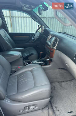 Позашляховик / Кросовер Lexus LX 2007 в 