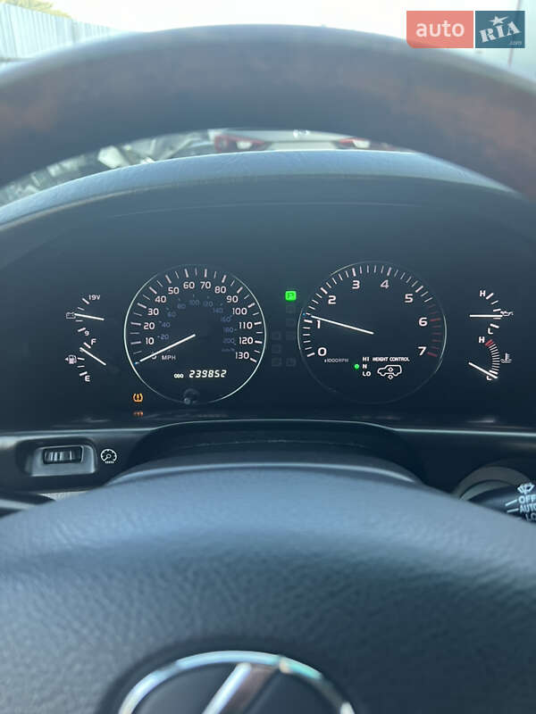 Внедорожник / Кроссовер Lexus LX 2007 в Черновцах