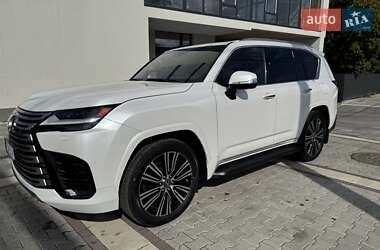 Позашляховик / Кросовер Lexus LX 2022 в Івано-Франківську