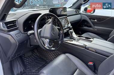 Внедорожник / Кроссовер Lexus LX 2022 в 