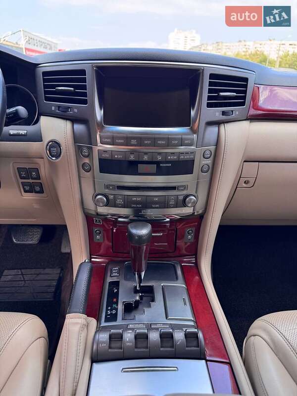 Внедорожник / Кроссовер Lexus LX 2008 в Киеве фото 8 Внедорожник / Кроссовер Lexus LX 2008 в Киеве