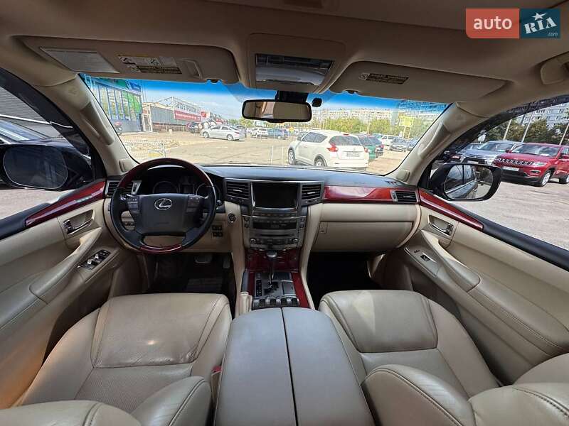 Внедорожник / Кроссовер Lexus LX 2008 в Киеве фото 13 Внедорожник / Кроссовер Lexus LX 2008 в Киеве