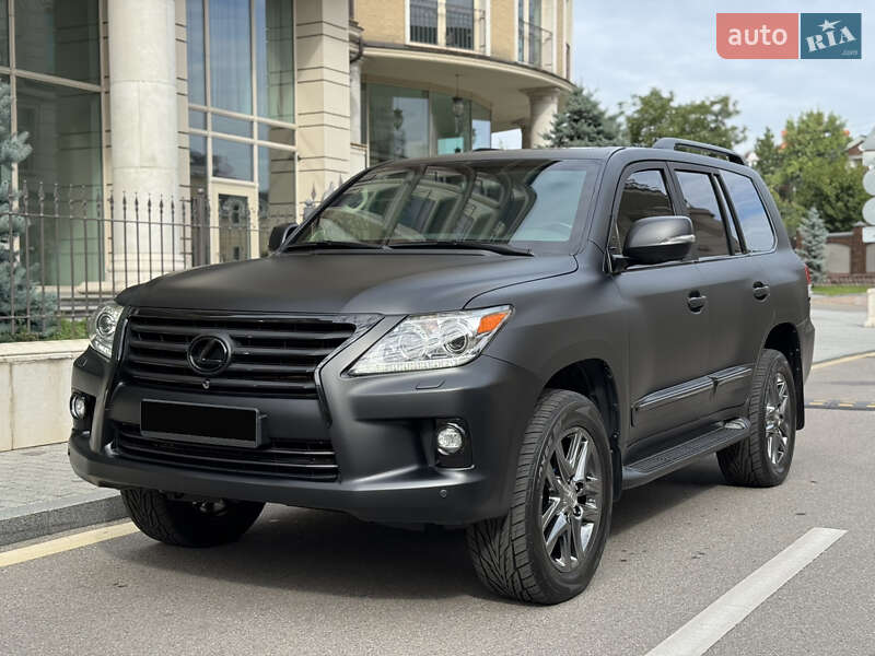 Позашляховик / Кросовер Lexus LX 2010 в Києві